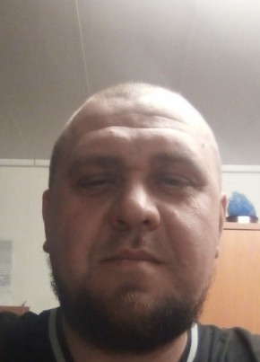 Саша, 39, Россия, Выгоничи