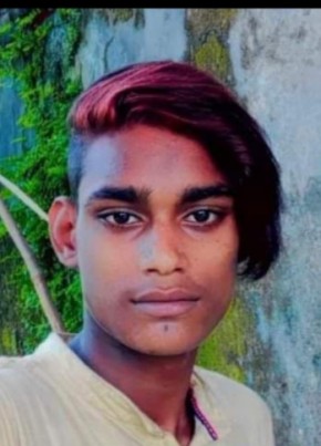 Kahai, 18, India, Padrauna