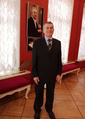 Виктор из Санкт-Петербурга 77 лет