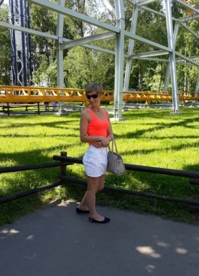 Елена, 24, Россия, Приозерск
