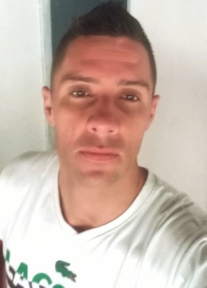 Gustavo adolfo из Medellín 33 года