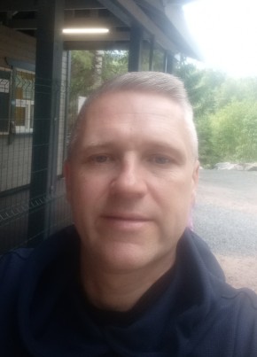 Константин из Санкт-Петербурга 53 года