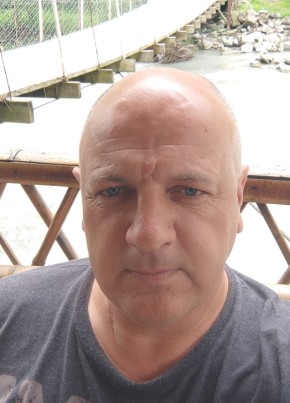 Олег, 49, Россия, Нижний Ломов