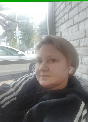 Елена, 48, Россия, Воронеж