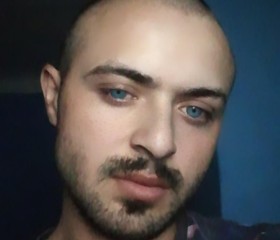 Ivica Burta, 23, Novi Knezevac