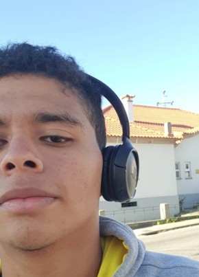 Caio, 20, República Portuguesa, Braga