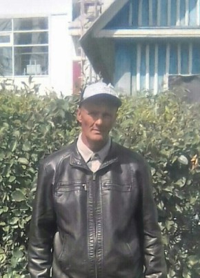Владимир, 47, Россия, Тюкалинск