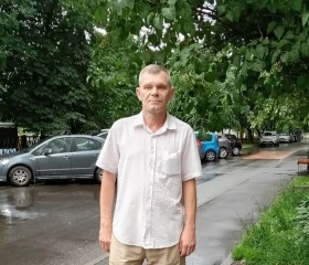 Anton, 52, Moscow