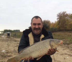 Василий, 56 лет, Астрахань