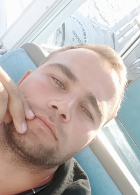 Sasha, 31, Russia, Saint Petersburg
