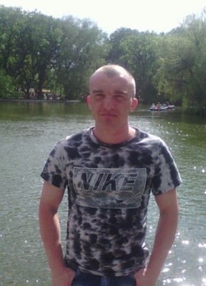 Владимир, 41, Россия, Саратов