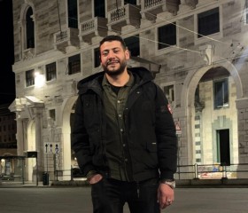 Mohamed, 27, Genoa