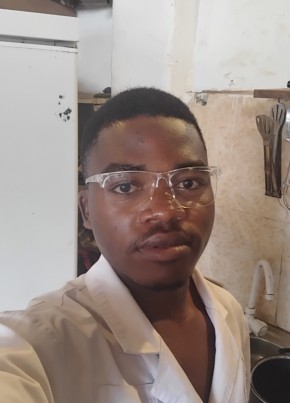 Jastin из Dar es Salaam 22 года