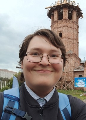 Никита Ишкильдин из Саратова 23 года