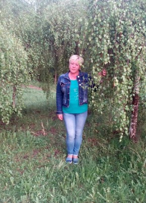Алёна, 47, Россия, Дубна (Московская обл.)