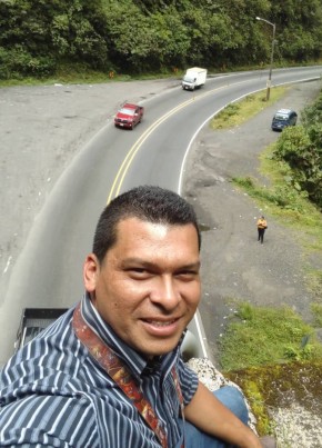 Carlos, 35, República de Costa Rica, San José (San José)