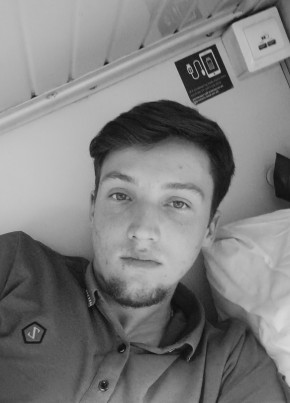 Кирилл, 23, Россия, Топки