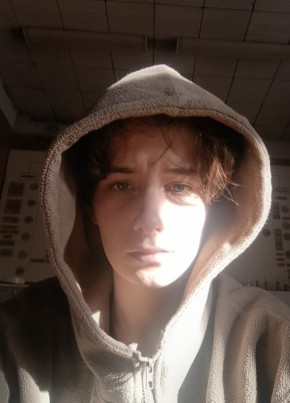 Женя из Воронежа 20 лет