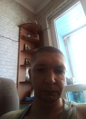 Лёва, 39, Россия, Нефтеюганск