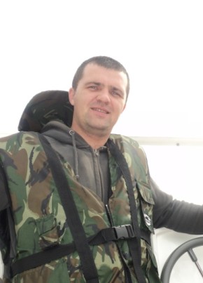 Денис, 43, Россия, Бугульма