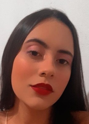 Nicole из Montes Claros 27 лет