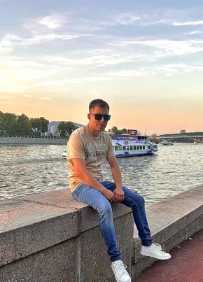 Денис, 31, Россия, Солнечногорск