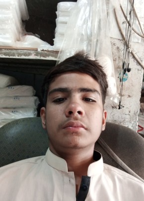 Ismail abbasi, 19, Pakistan, Karachi