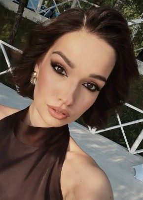 Анна из Жуковския 24 года