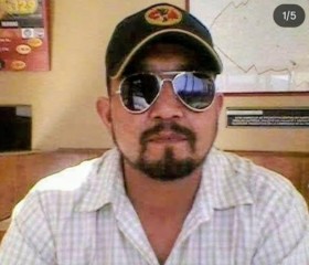 Luis Roberto, 46, Monterrey