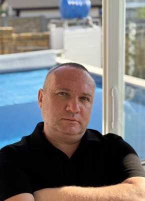 Igor, 38, Russia, Saky