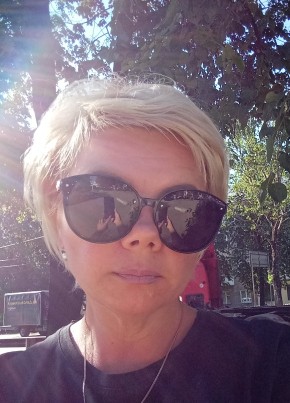 Ольга, 48, Россия, Вышний Волочек