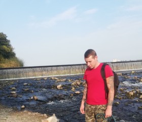 Виктор, 26 лет, Луганськ