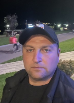 Роман из Бахчисарая 39 лет
