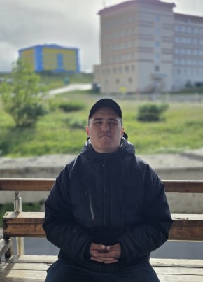 Костя Папанов из Анадыри 26 лет