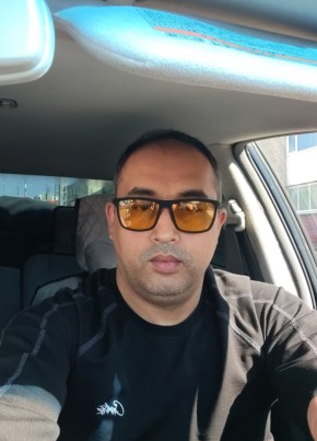Отабек из Магадана 32 года