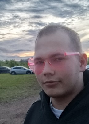 Егор из Кунгура 19 лет