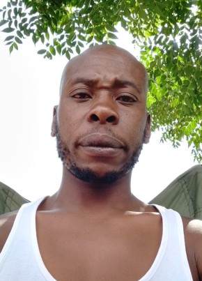 T.man, 34, iRiphabhuliki yase Ningizimu Afrika, Tembisa