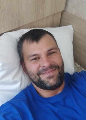 Павел из Омска 40 лет