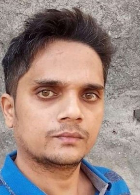 Mahesh Gujar, 39, India, Pimpri