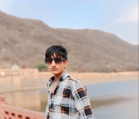 MuzakkirGada, 27 лет, Jaipur