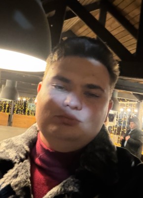 Александр из Amsterdam 26 лет