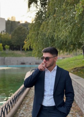 Ayaz из Ankara 25 лет