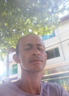 Rivaldo Ferreira, 46, República Federativa do Brasil, Santana do Paraíso