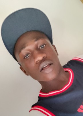 Fidelis, 21, Nigeria, Lagos