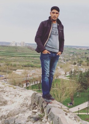 Ersin   can, 33, Türkiye Cumhuriyeti, Hani