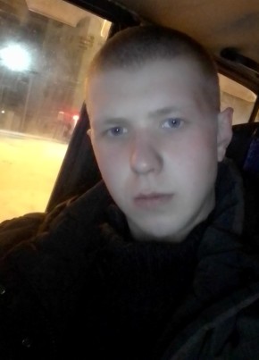 Виктор, 22, Россия, Павловск (Воронежская обл.)