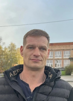 Юрий из Москвы 42 года