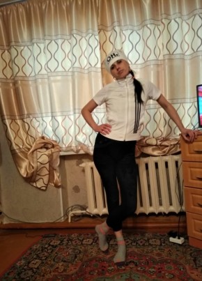 аленка, 40, Россия, Горняк