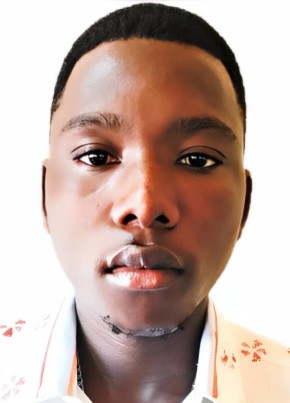 Ntambazi Hassan, 21, Uganda, Kampala