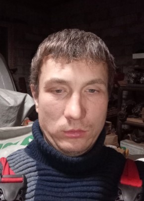 Иван, 32, Россия, Урай